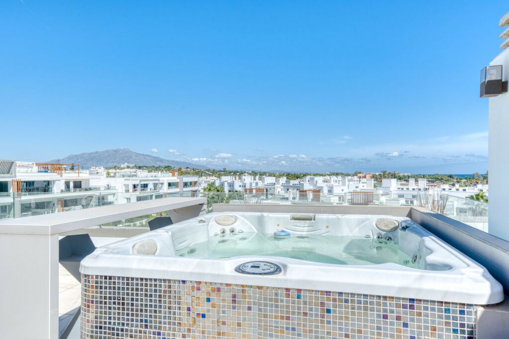 Penthouse Estepona Málaga - image 28