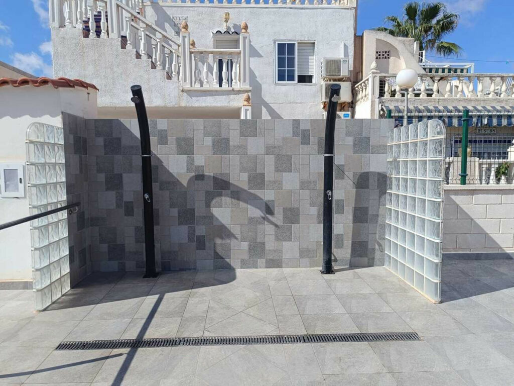 Townhouse Torrevieja Alicante - image 28