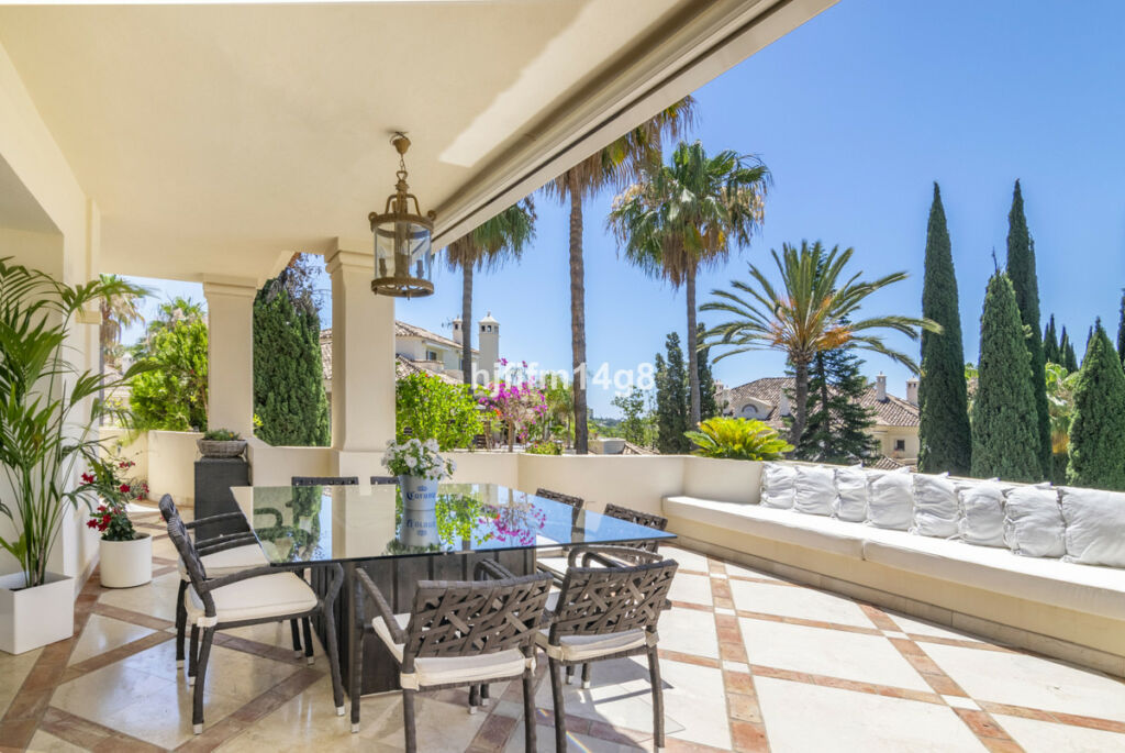 Penthouse Duplex Nueva Andalucía Málaga - image 28