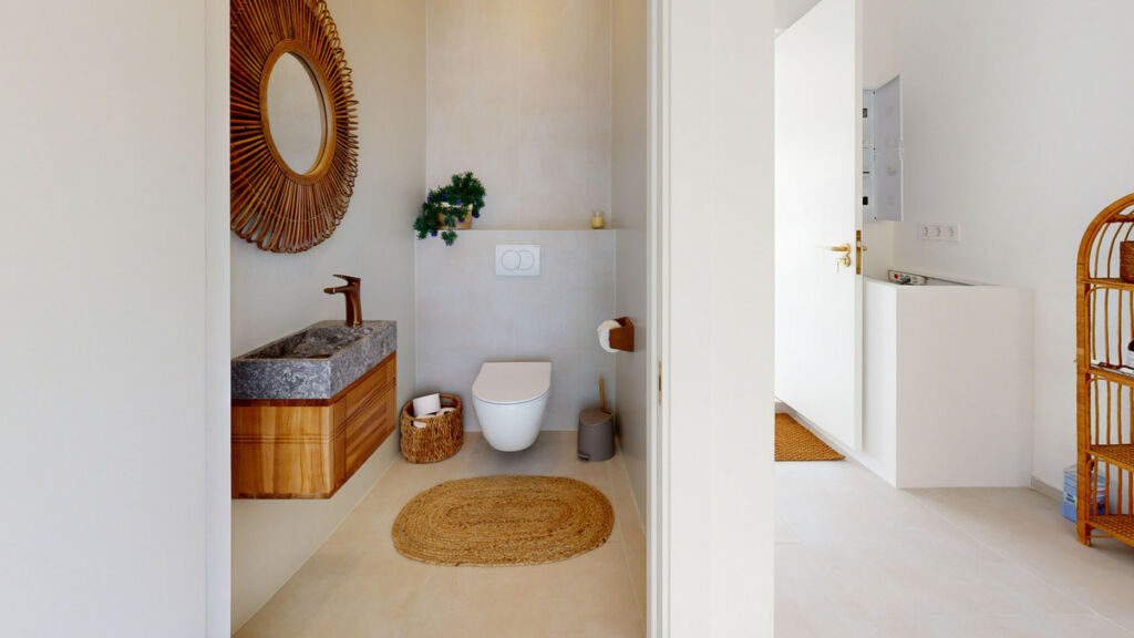 Detached Villa Estepona Málaga - image 30