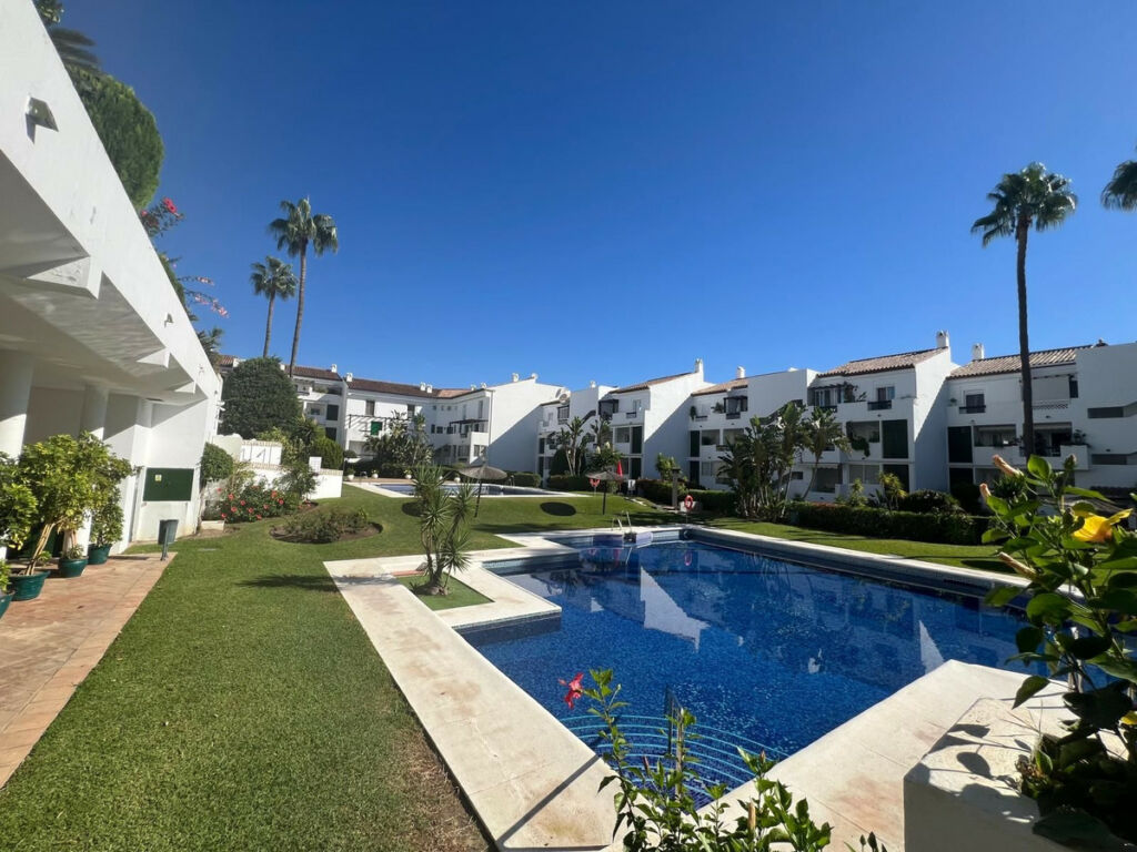 Penthouse Duplex Bel Air Málaga - image 30