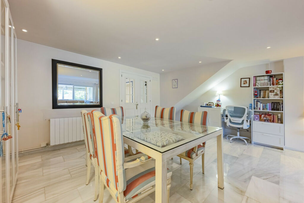 Semi-Detached House Marbella Málaga - image 29