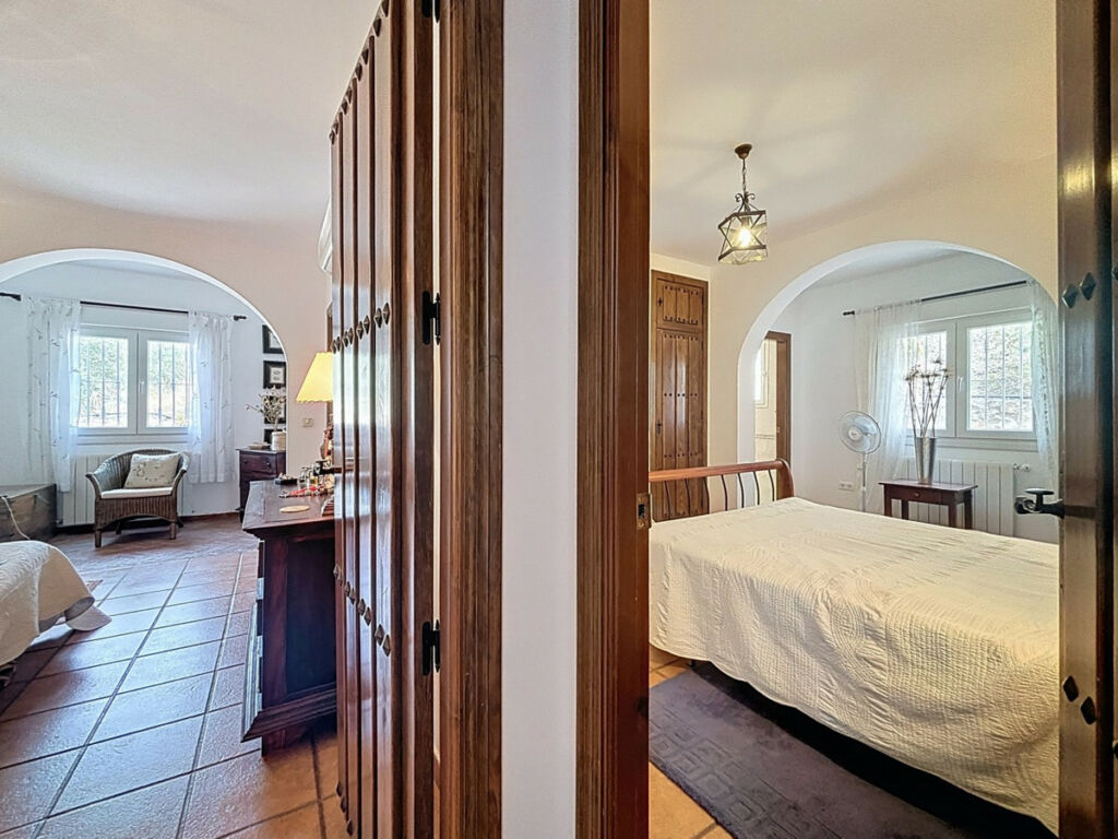 Detached Villa Canillas de Albaida Málaga - image 30
