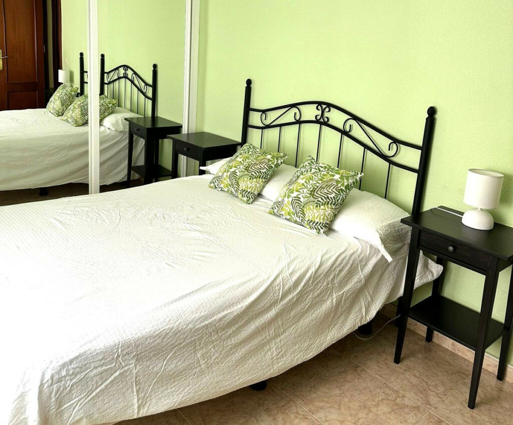 Middle Floor Apartment Benalmadena Málaga - image 43