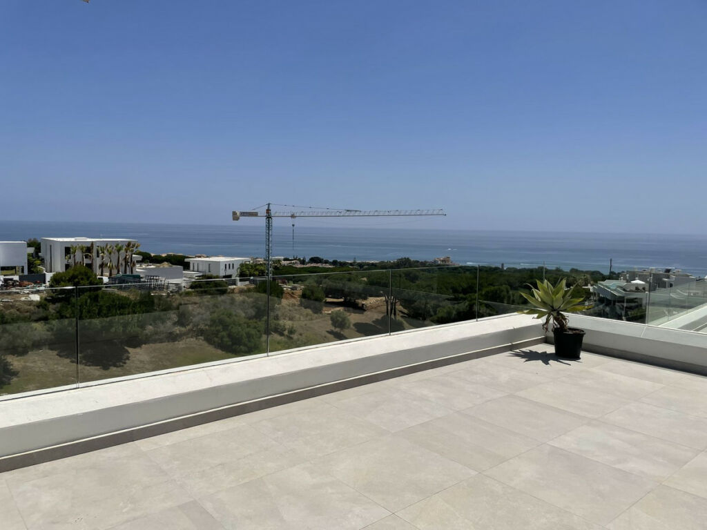 Semi-Detached House Cabopino Málaga - image 29