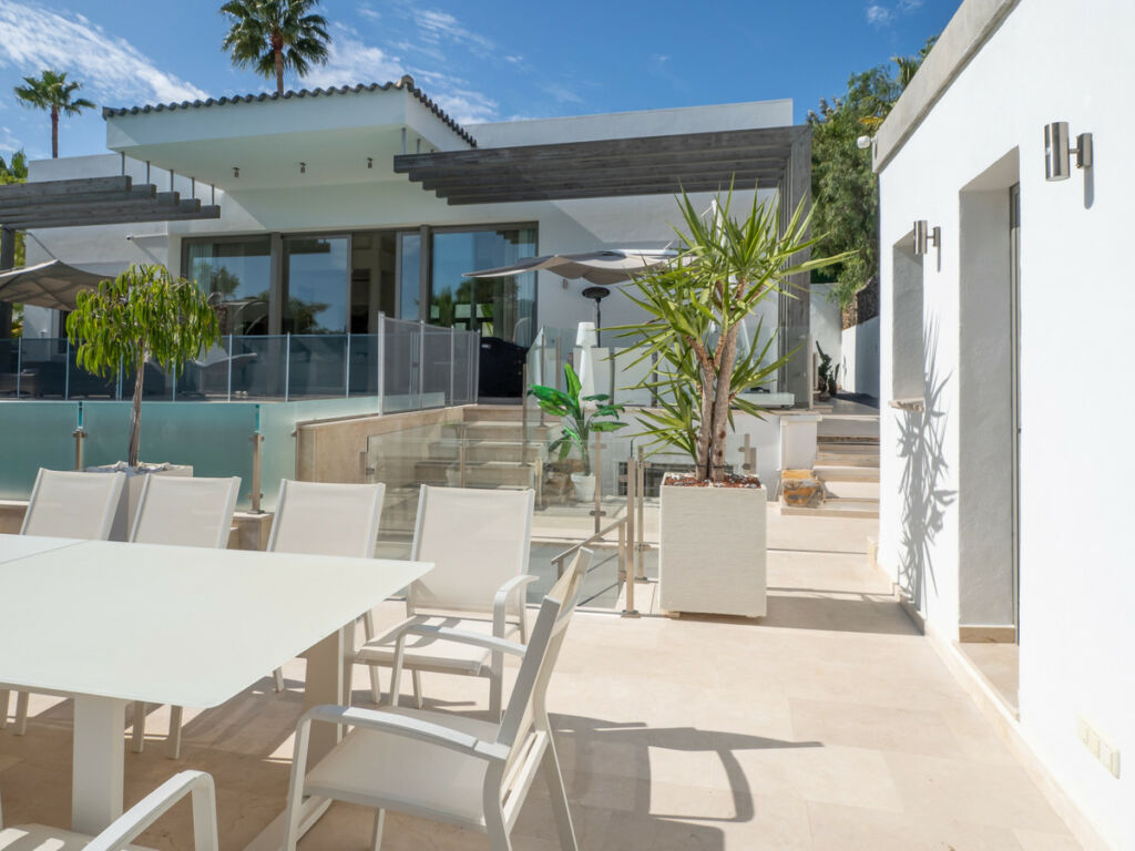 Detached Villa Benahavís Málaga - image 29