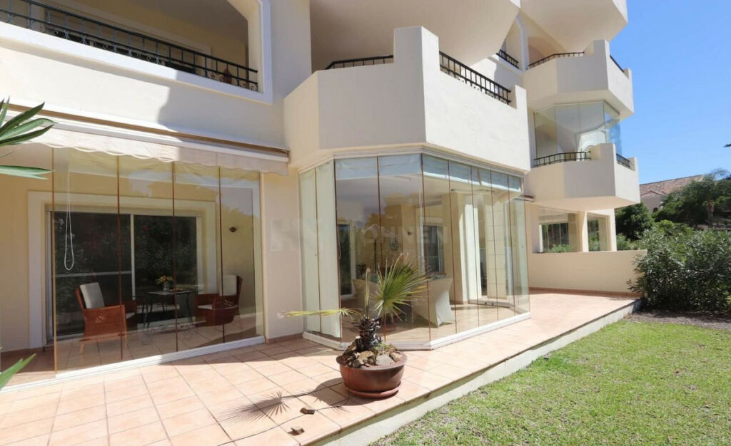 Ground Floor Apartment Elviria Málaga - image 29