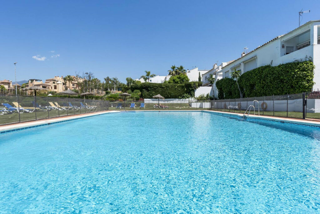 Townhouse Estepona Málaga - image 29