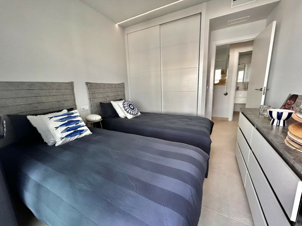 Penthouse Villamartin Alicante - image 29