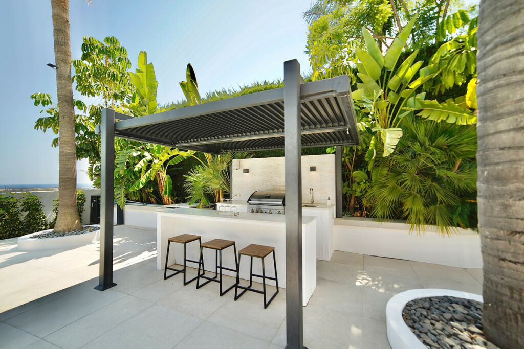 Detached Villa La Quinta Málaga - image 29