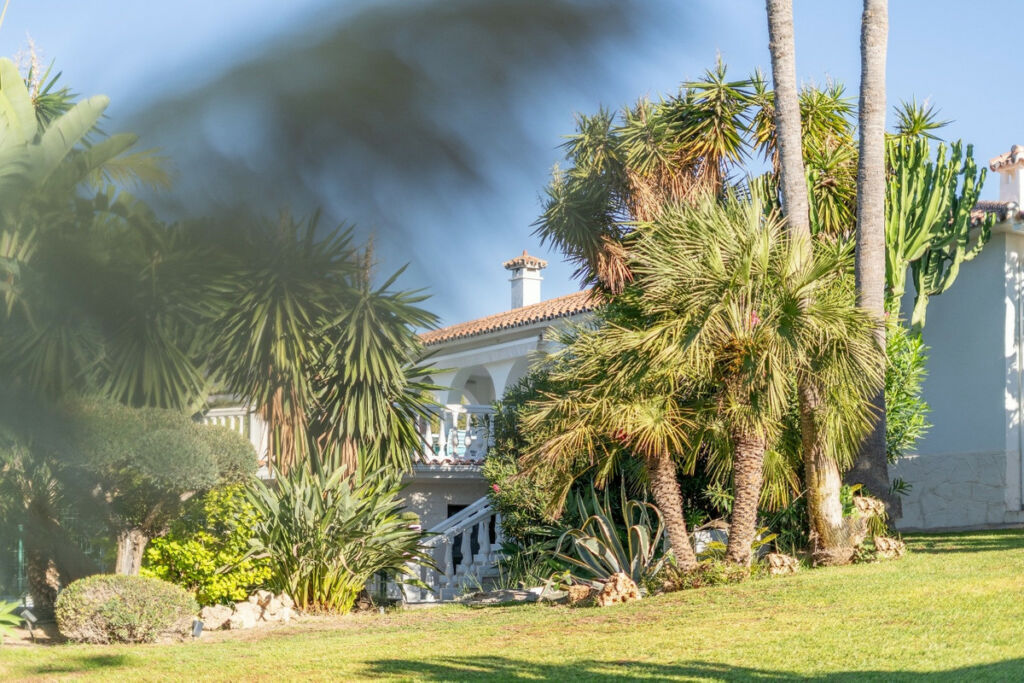 Detached Villa Marbella Málaga - image 29