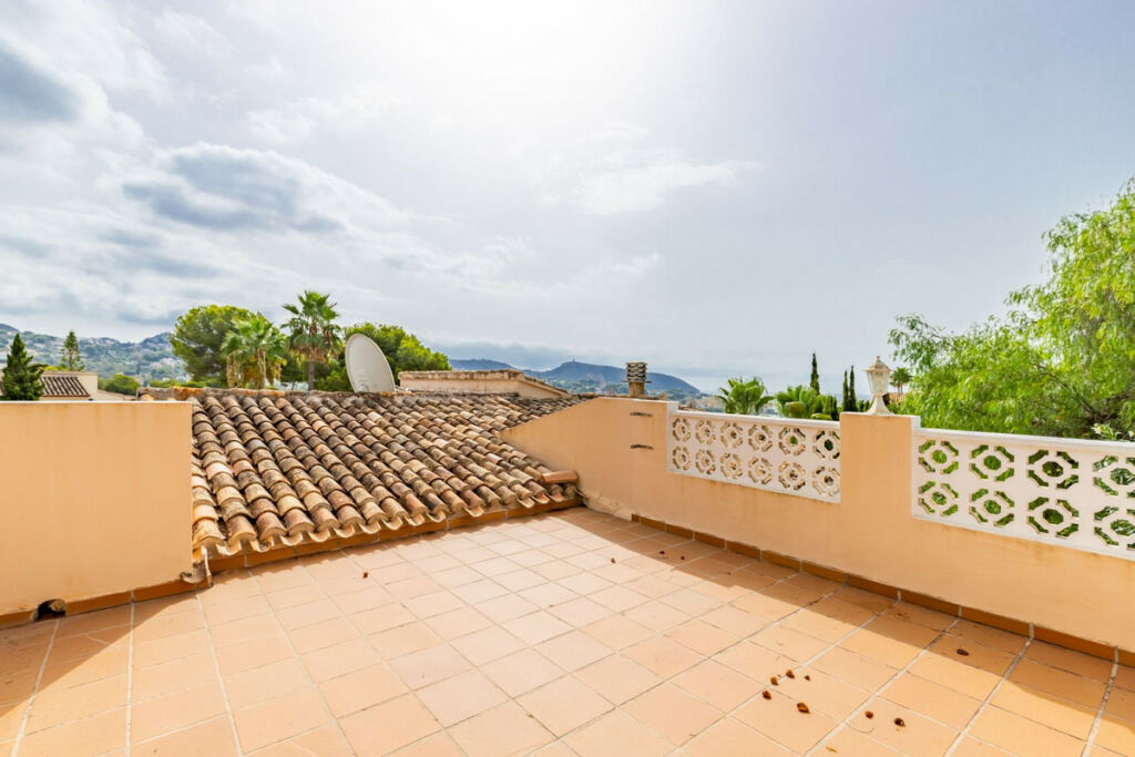 Detached Villa Moraira Alicante - image 29