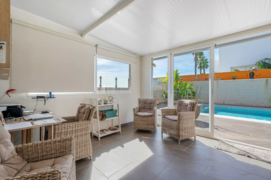 Detached Villa Benijofar Alicante - image 27