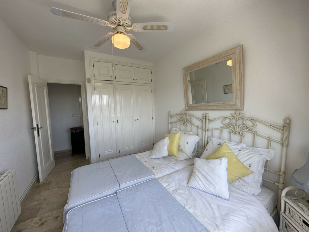 Detached Villa Villamartin Alicante - image 29