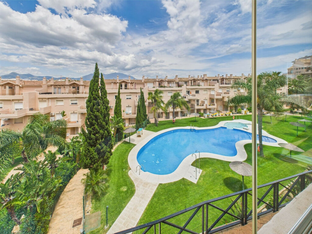 Ground Floor Apartment La Duquesa Málaga - image 29