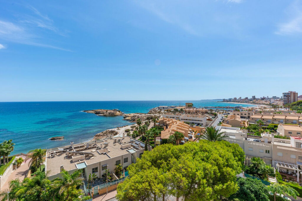 Middle Floor Apartment El Campello Alicante - image 29