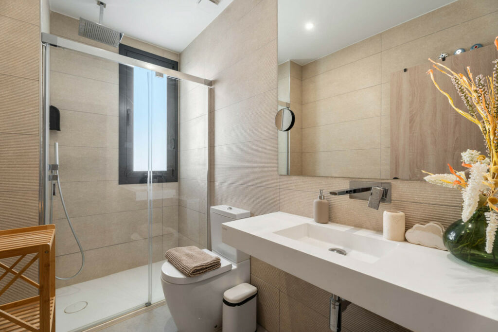 Penthouse Duplex Artola Málaga - image 29