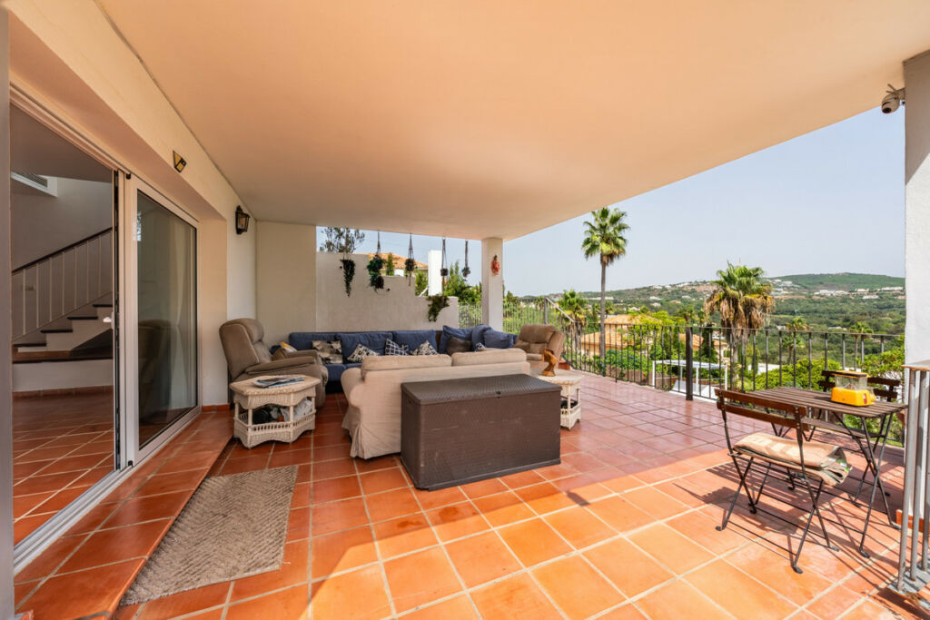 Detached Villa Sotogrande Alto Cádiz - image 29