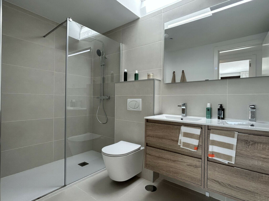 Penthouse Fuengirola Málaga - image 29