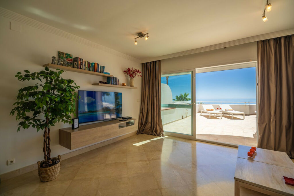 Ground Floor Apartment Estepona Málaga - image 29