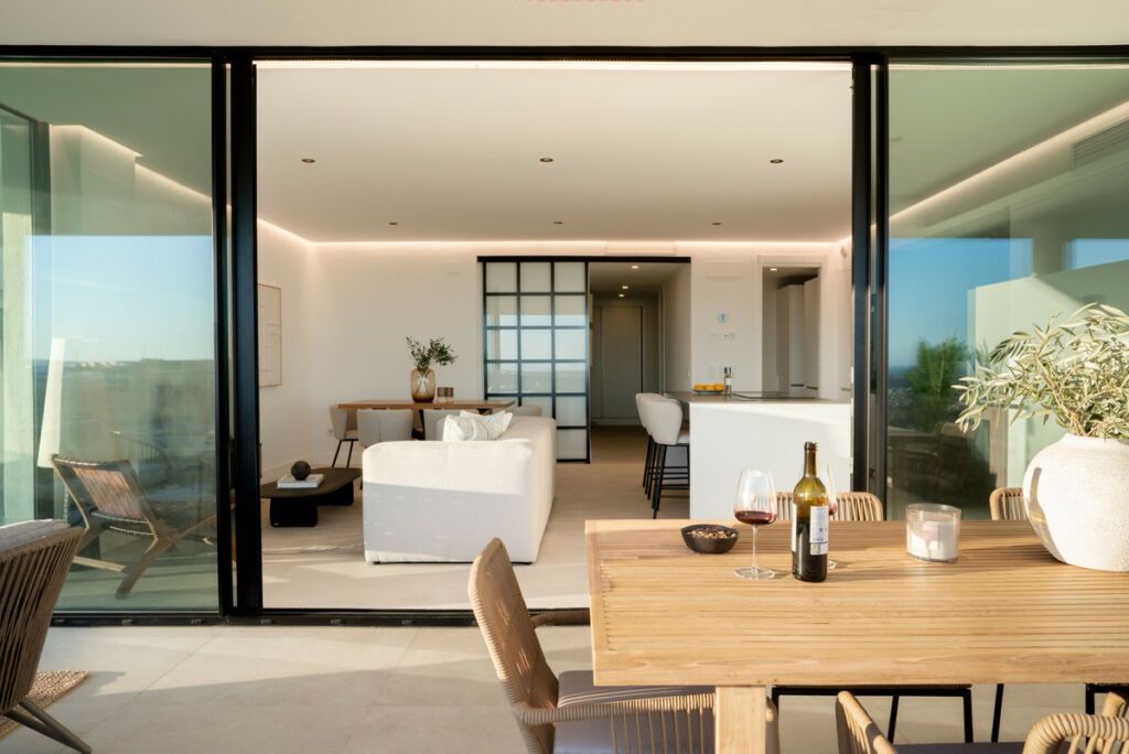 Middle Floor Apartment Estepona Málaga - image 29