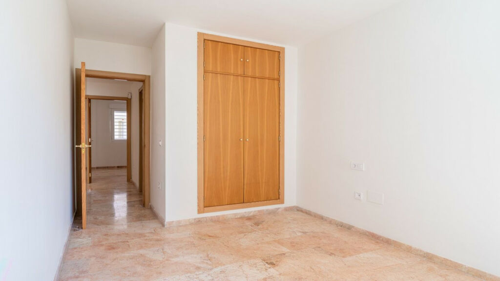Middle Floor Apartment Fuengirola Málaga - image 29