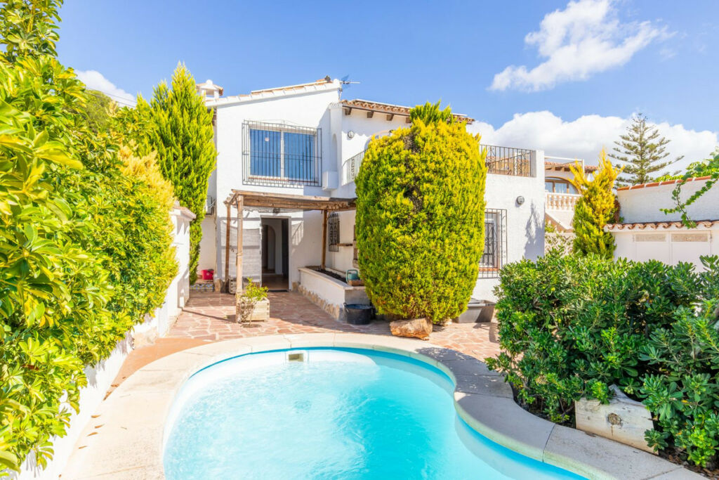 Detached Villa Moraira Alicante - image 29