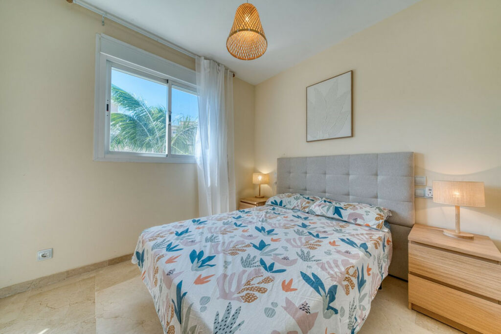 Townhouse La Duquesa Málaga - image 28