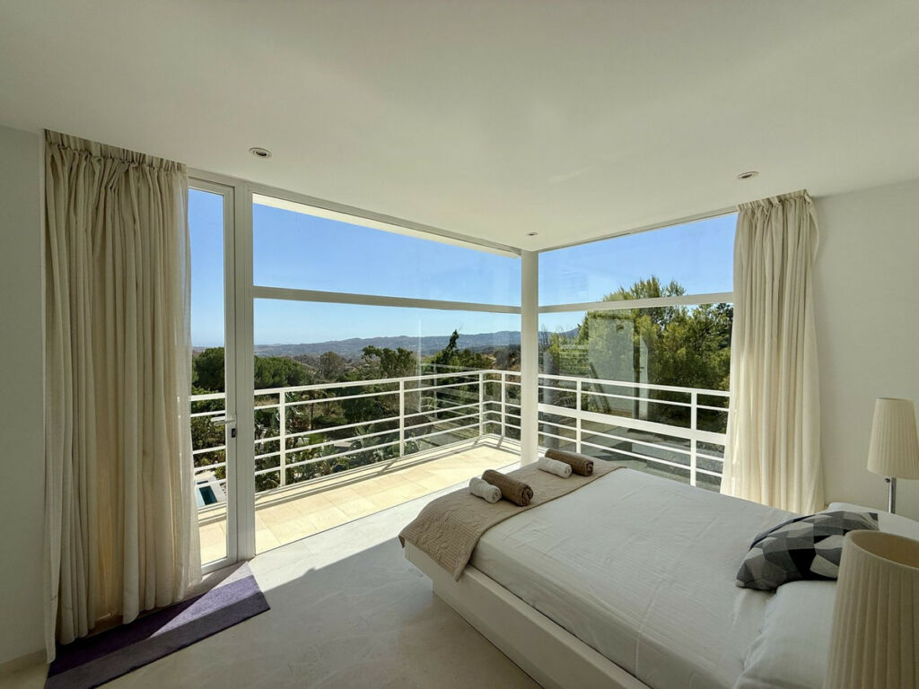 Detached Villa Valtocado Málaga - image 29