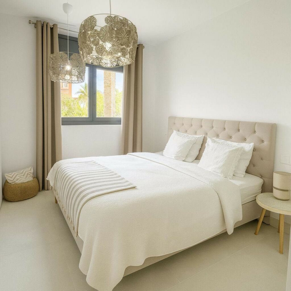 Middle Floor Apartment Higueron Málaga - image 29