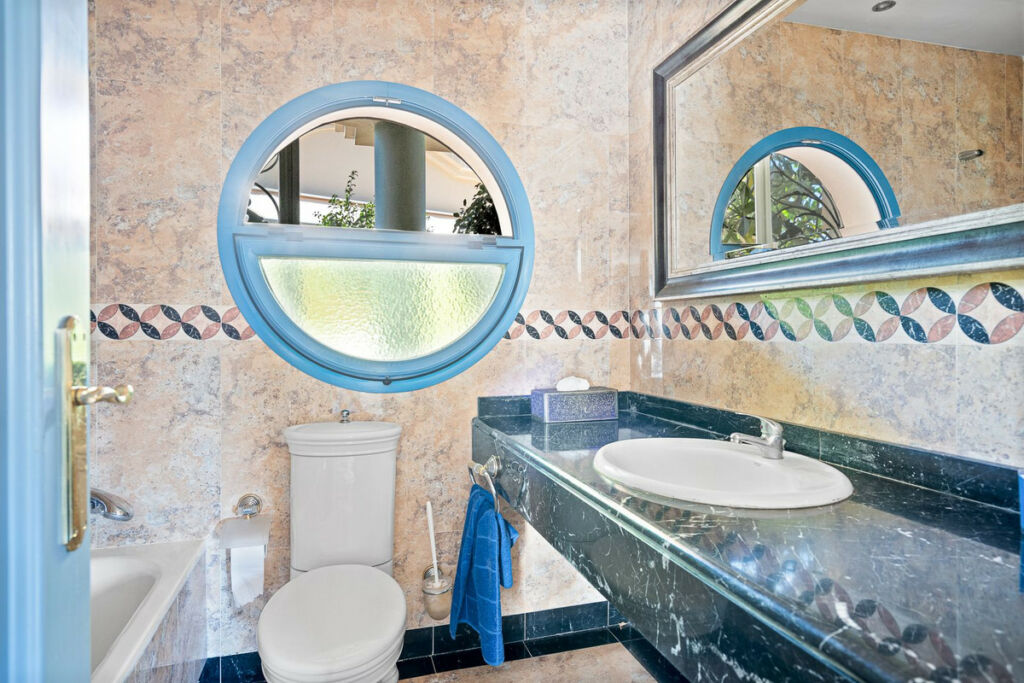 Penthouse Duplex Torrequebrada Málaga - image 33
