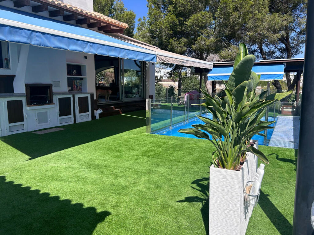Detached Villa Orihuela Costa Alicante - image 2