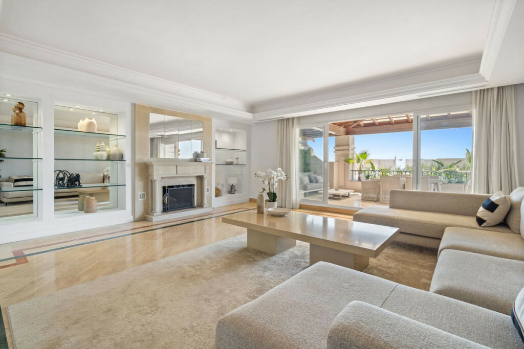 Penthouse Duplex Marbella Málaga - image 3