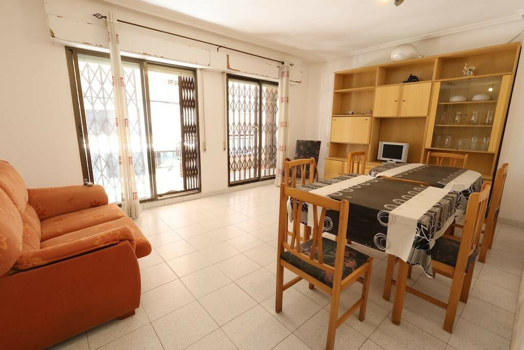 Ground Floor Apartment Playa Del Cura Alicante - image 3