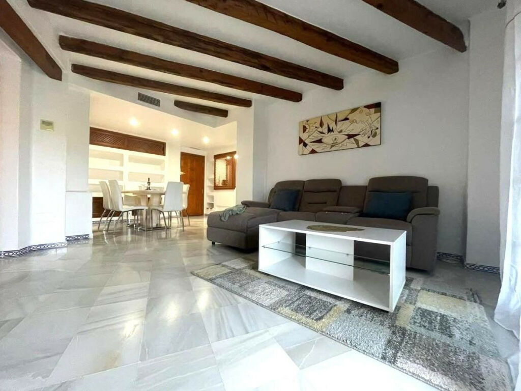Penthouse Torrevieja Alicante - image 3