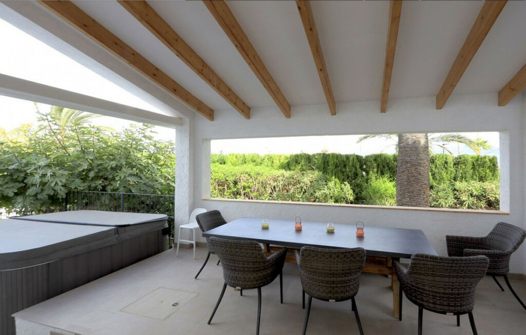 Detached Villa Albir Alicante - image 3