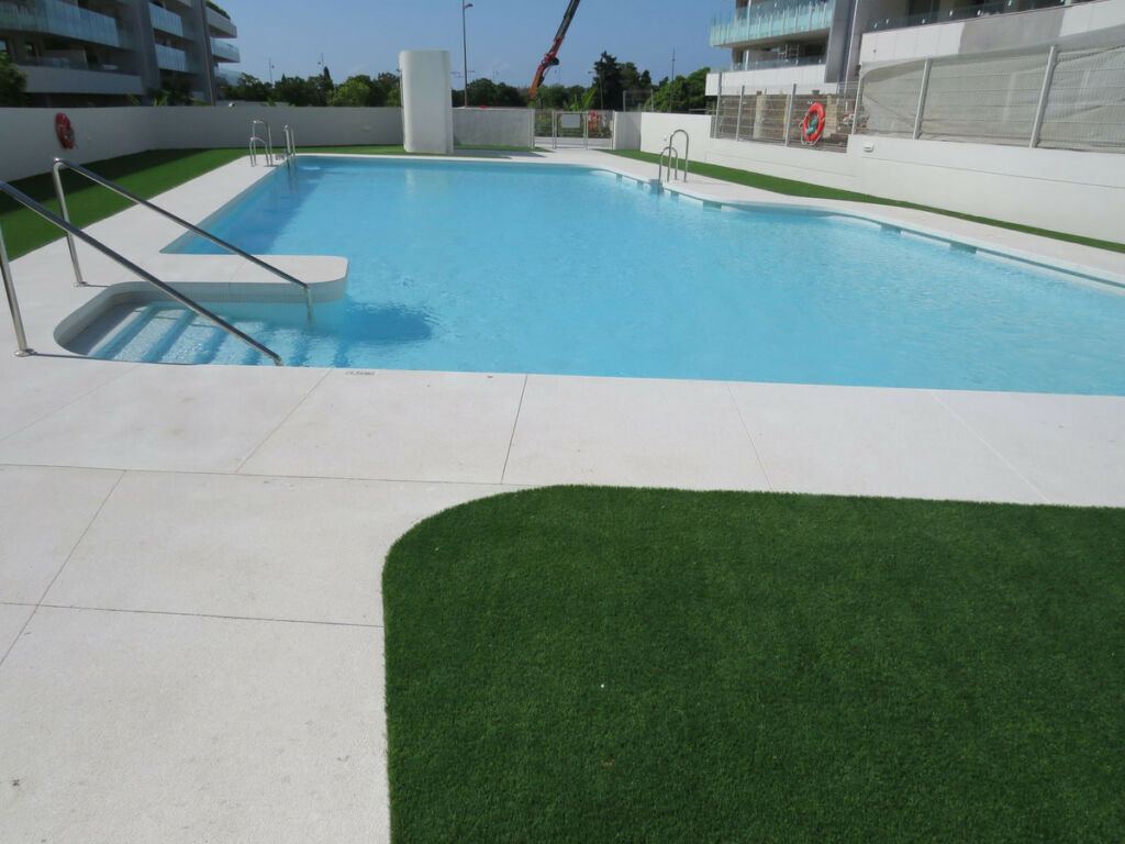 Middle Floor Apartment San Pedro de Alcántara Málaga - image 3