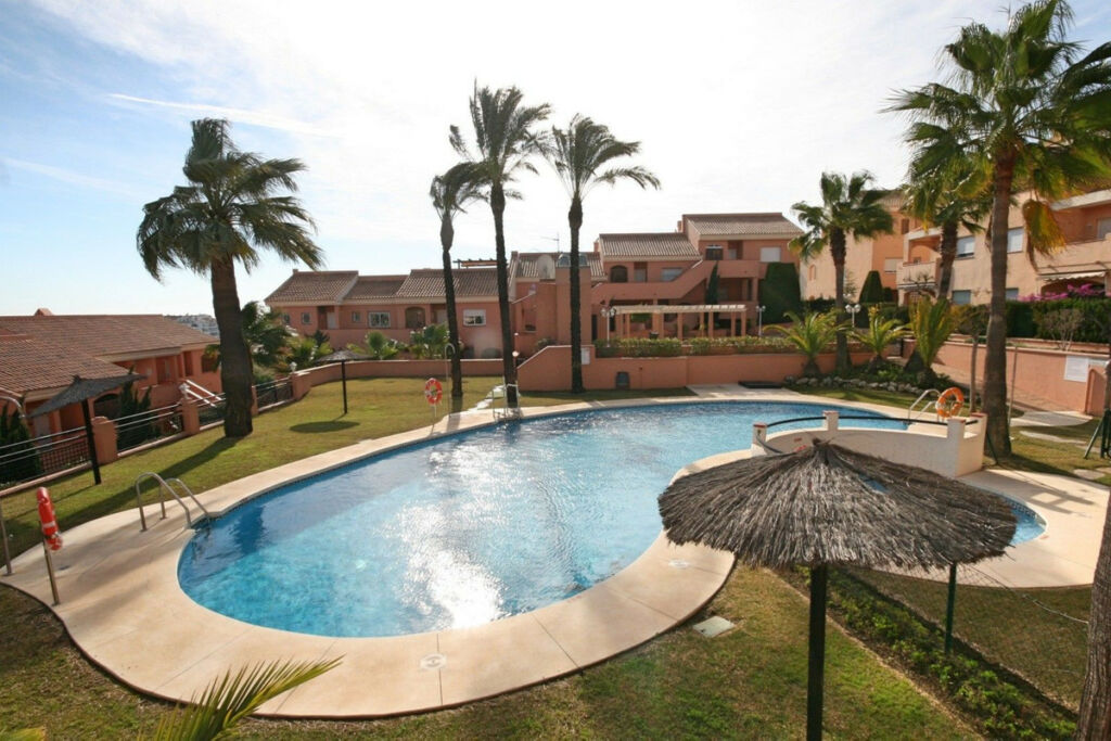 Duplex Riviera del Sol Málaga - image 3