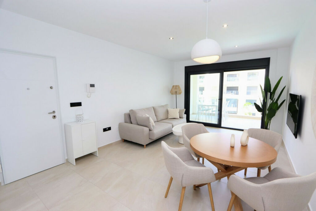 Middle Floor Apartment Los Alcazares Murcia - image 3