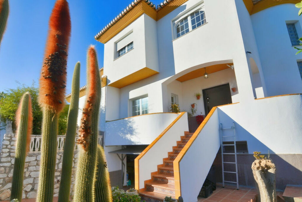 Detached Villa Campo Mijas Málaga - image 3