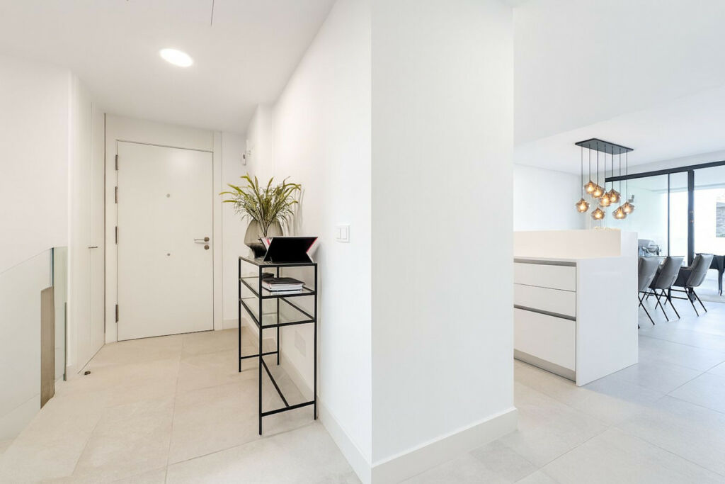 Ground Floor Apartment Artola Málaga - image 3