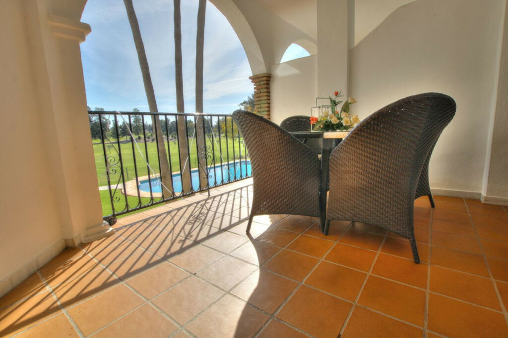 Middle Floor Apartment Mijas Golf Málaga - image 3