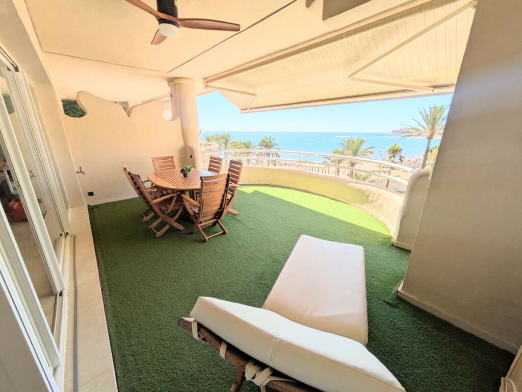 Penthouse Benalmadena Málaga - image 3