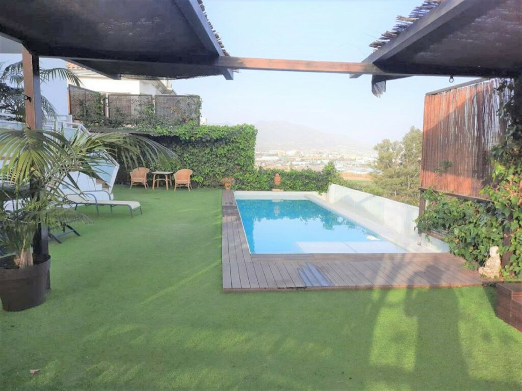 Detached Villa Cerros del Aguila Málaga - image 3