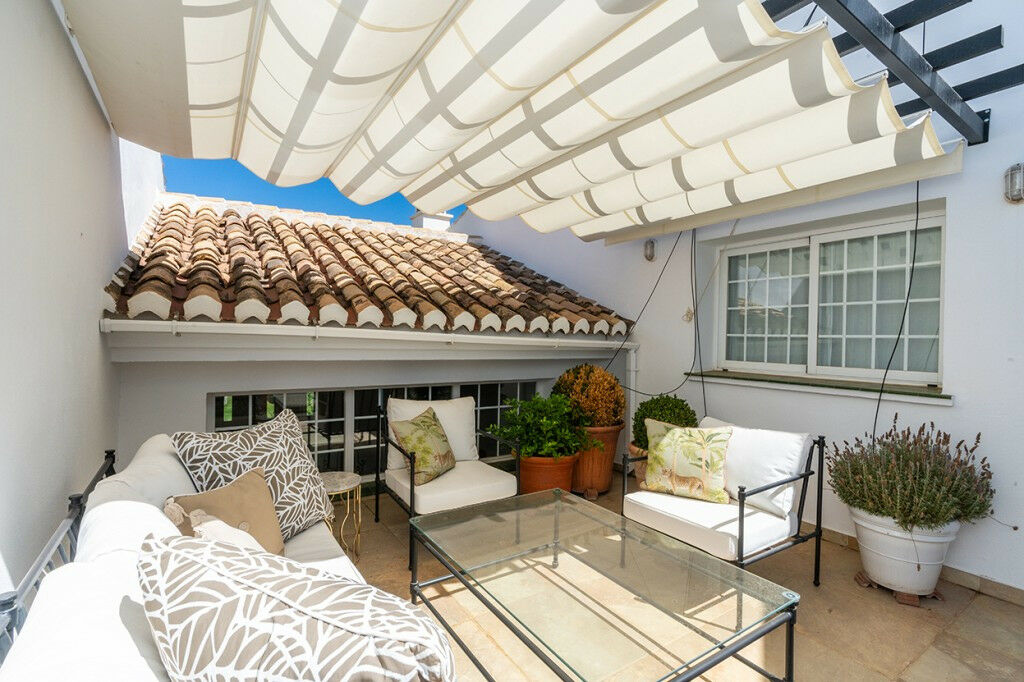 Townhouse Riviera del Sol Málaga - image 3