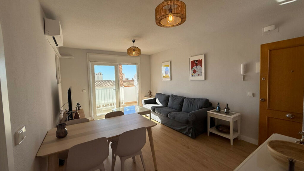 Middle Floor Apartment Orihuela Alicante - image 2