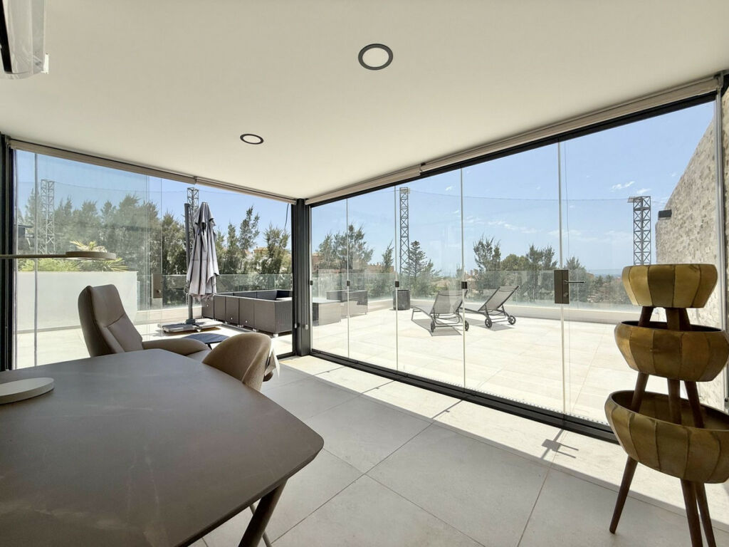 Penthouse Cabopino Málaga - image 3