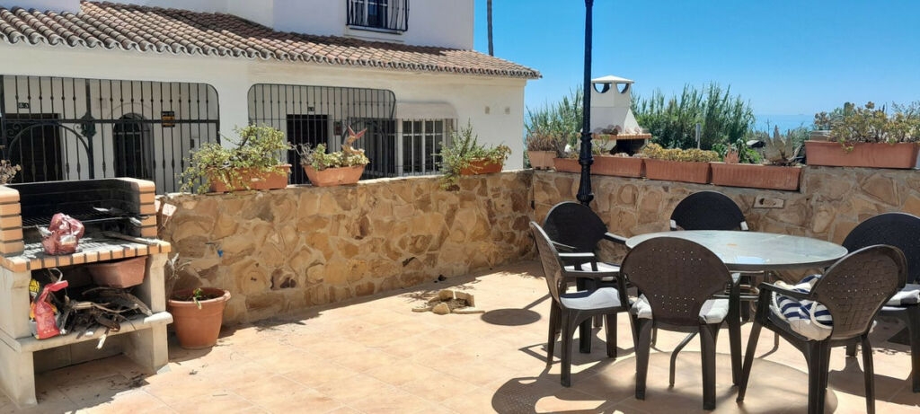 Townhouse Manilva Málaga - image 3