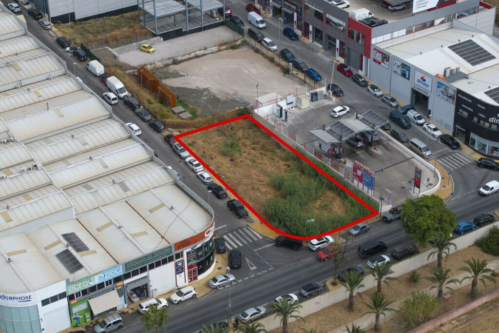Commercial Plot San Pedro de Alcántara Málaga - image 4