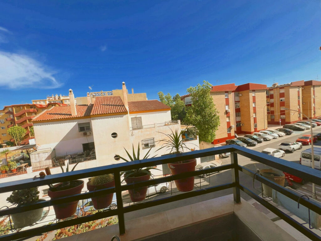 Middle Floor Studio Torremolinos Málaga - image 3
